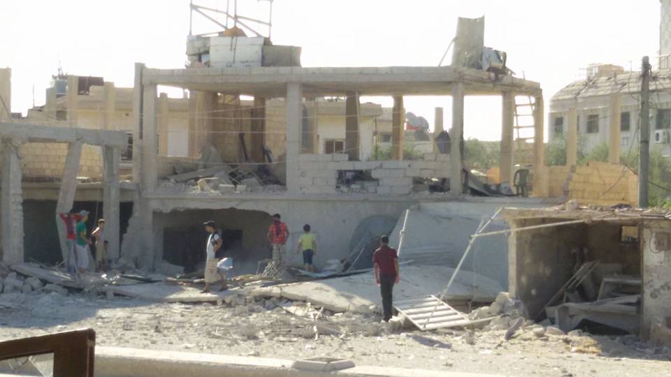 تجدد الغارات الجوية على مخيم خان الشيح يسفر عن ضحية وعدد من الجرحى 