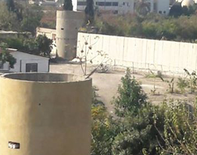 فلسطينيو سورية في لبنان لا لجدار العار وحصار أهلنا في مخيم عين الحلوة 