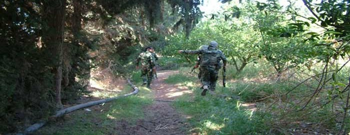 إصابة أحد أبناء مخيم خان دنون خلال مشاركته القتال في سورية