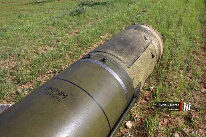 اشتباكات عنيفة وقصف يستهدف أطراف مخيم درعا للاجئين الفلسطينيين