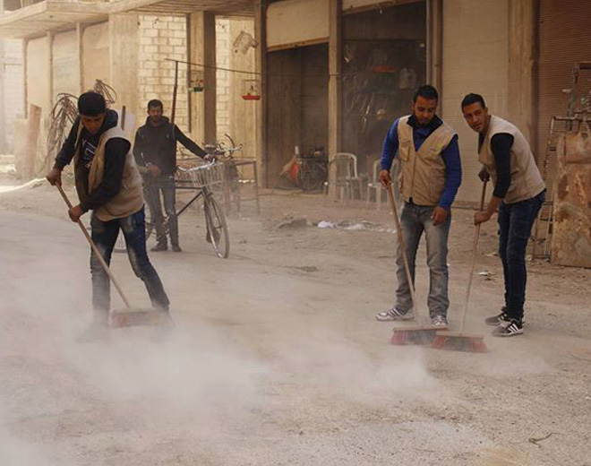 جفرا تواصل تقديم خدماتها للعائلات النازحة من مخيم اليرموك