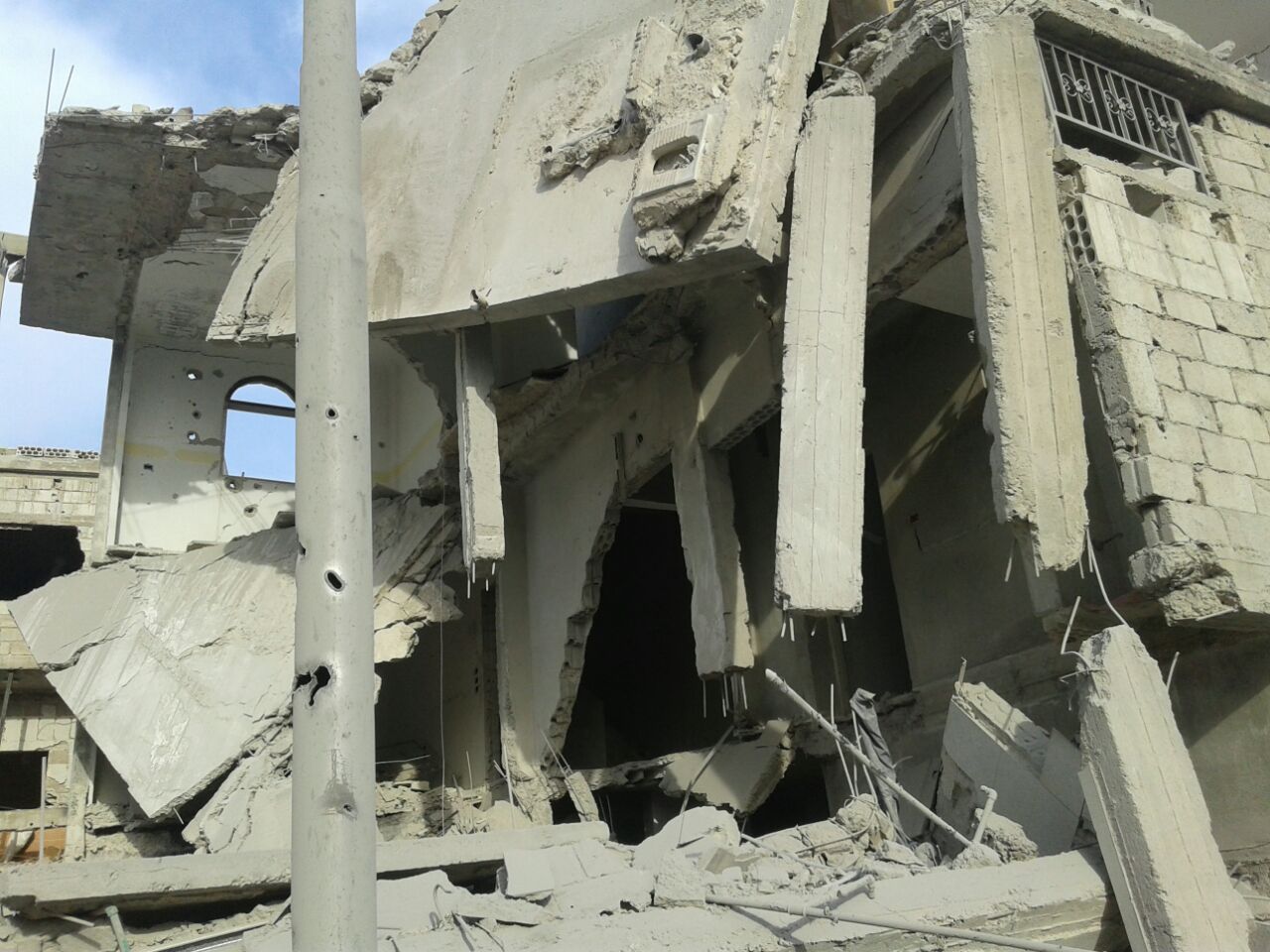 فلسطينيو سورية إحصائيات وأرقام حتى 12 نيسان – إبريل 2017