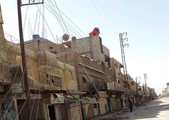 أهالي السبينة بريف دمشق: المخيم بلا كهرباء ولاماء ولاشيء يدل على مقومات الحياة 