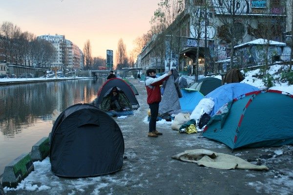 المحكمة العليا اليونانية ترفع القيود الجغرافية عن الوافدين الجدد إلى الجزر اليونانية 