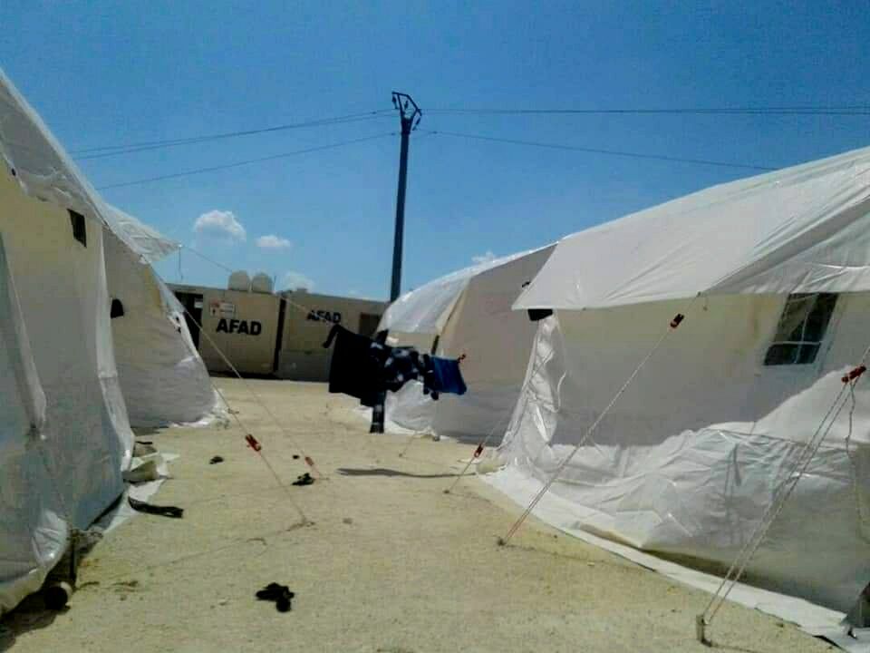 696 أسرة فلسطينية هجرت قسرياً من جنوب دمشق إلى الشمال السوري 