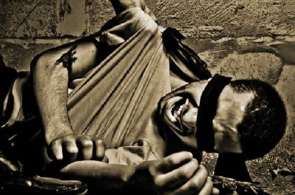 الكشف عن ضحايا جديدة.. ثلاثة فلسطينيين من مخيم العائدين بحمص يقضون في سجون النظام السوري