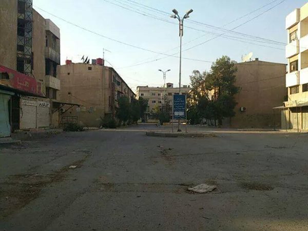 سكان مخيم الحسينية يشكون غياب الكهرباء عن بيوتهم 