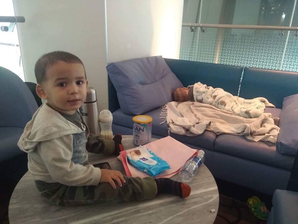 الهند ترحّل عائلة فلسطينية والأردن يطردها وعُمان تحتجزها 