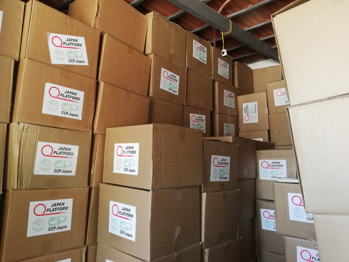 توزيع سلات غذائية على فلسطينيي سورية في البقاع الغربي بلبنان