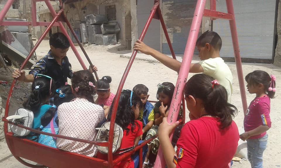 بالصور: مجموعة العمل ترصد أجواء العيد في مخيم درعا جنوب سورية