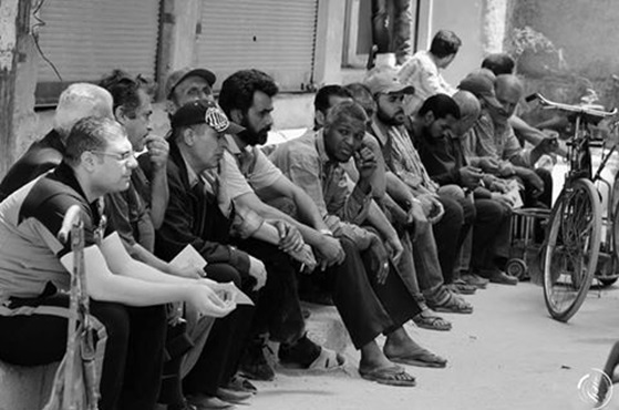 البطالة مأساة اقتصادية يعاني منها معظم اللاجئين الفلسطينيين في سورية