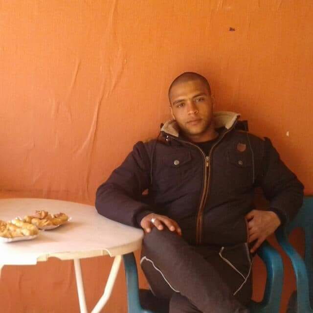 الأمن السوري يفرج عن معتقل من أبناء مخيم خان دنون 