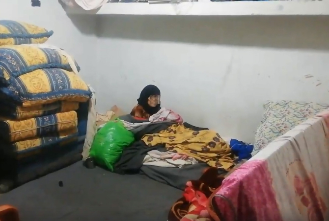 ثمانينية فلسطينية سورية "وصلت صوتي لله ولا حاجة بي لأن أوصله للبشر"