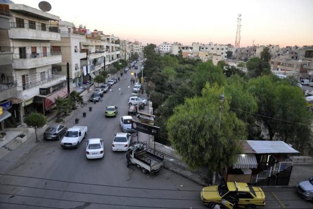 نازحو مخيم اليرموك في جديدة عرطوز يشتكون استثنائهم من المساعدات