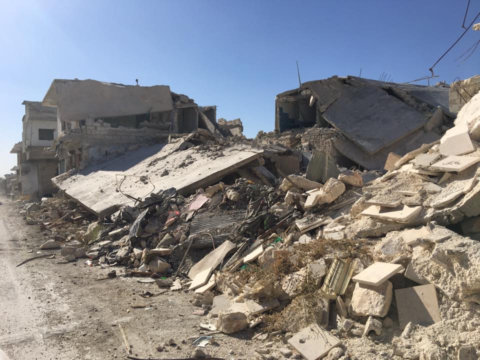 كاميرا مجموعة العمل تجول في مخيم حندرات وترصد الدمار الكبير الذي لحق به 