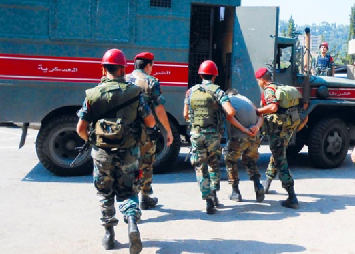 الأمن العسكري يعتقل أحد أبناء مخيم جرمانا