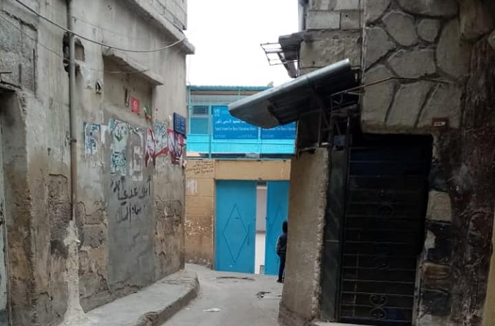 مطالب بالكشف عن إصابات محتملة بكورونا في مدارس مخيم جرمانا