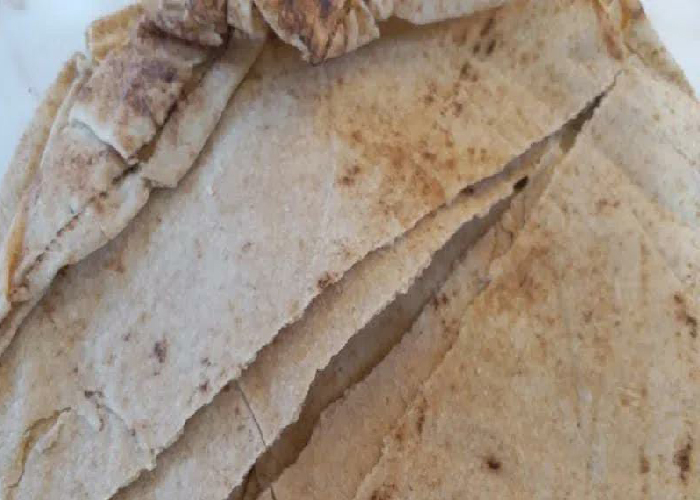 مخيم النيرب.. شكوى من رداءة الخبز ومطالبات بتحسين نوعيته