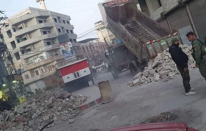 "الرابعة" تفرض إتاوات على دخول السيارات إلى السيدة زينب ومخيمها الفلسطيني