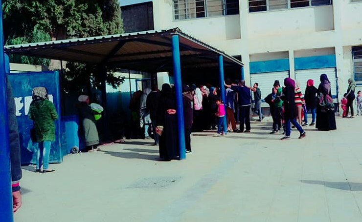 شكاوى من سوء معاملة موظفي الأونروا في مخيم سبينة