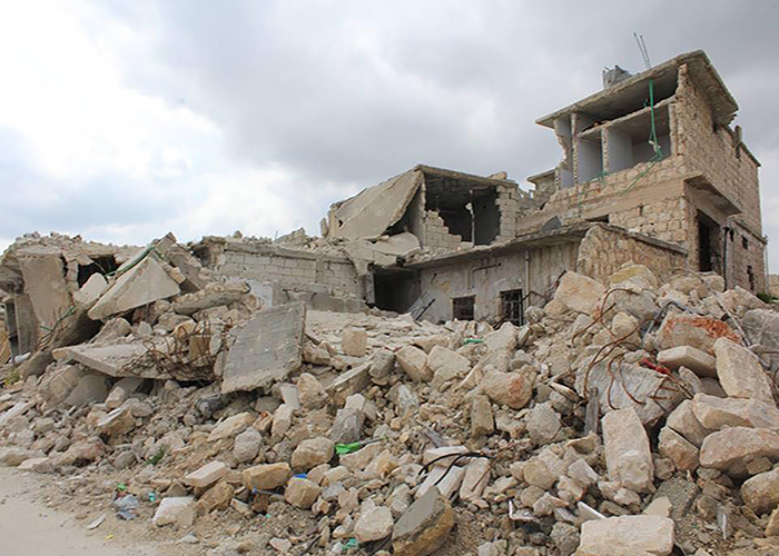 مخيم حندرات.. مطالبات بإعادة الإعمار وتحمل المسؤوليات 