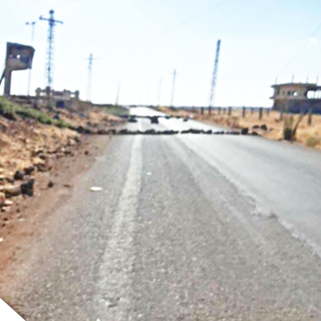 النظام يغلق الطريق الذي يمد درعا البلد والمخيم بالمواد الغذائية