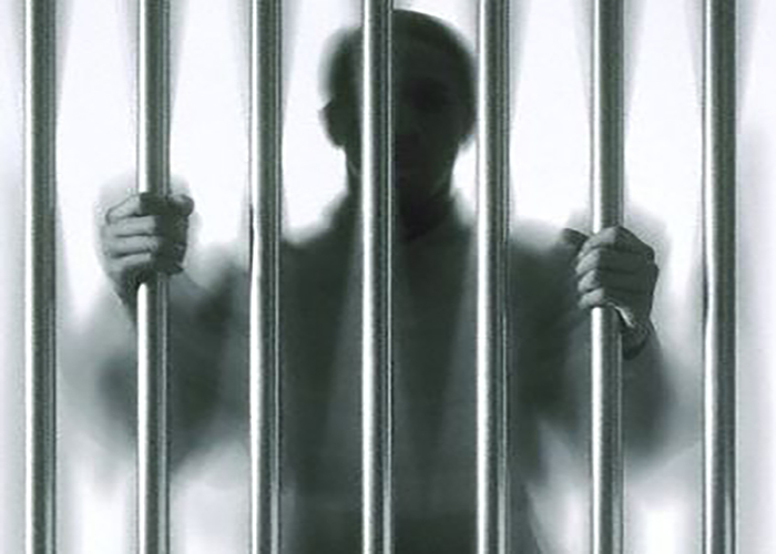 الأجهزة الأمنية السورية تواصل اعتقال عائلات فلسطينية بأكملها 