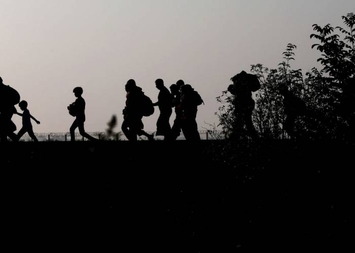 الموت برداً.. فلسطينية تلقى حتفها على طريق الهجرة