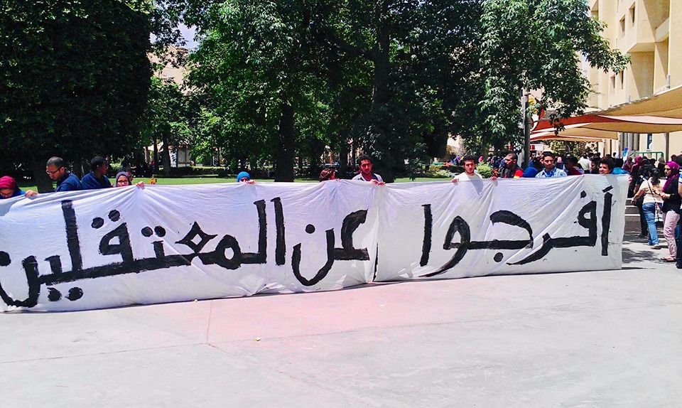 "54" فلسطينياً من أبناء مخيم سبينة مغيبون قسرياً في السجون السورية