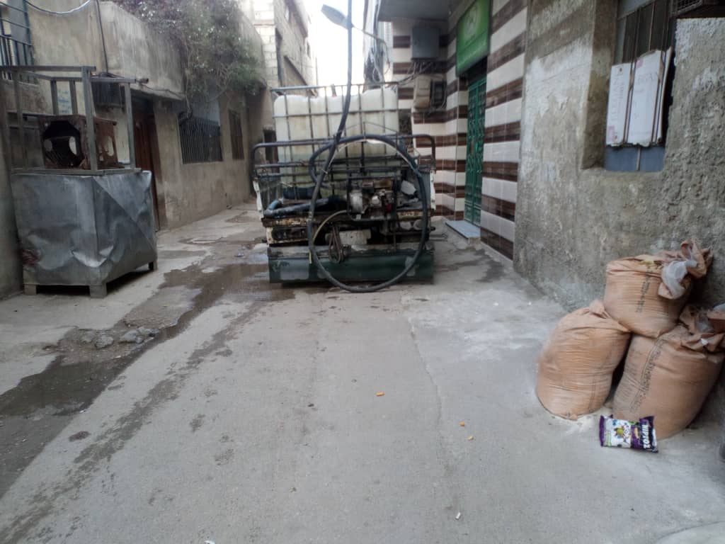 مخيم خان دنون. أزمة المياه تفاقم المعاناة 