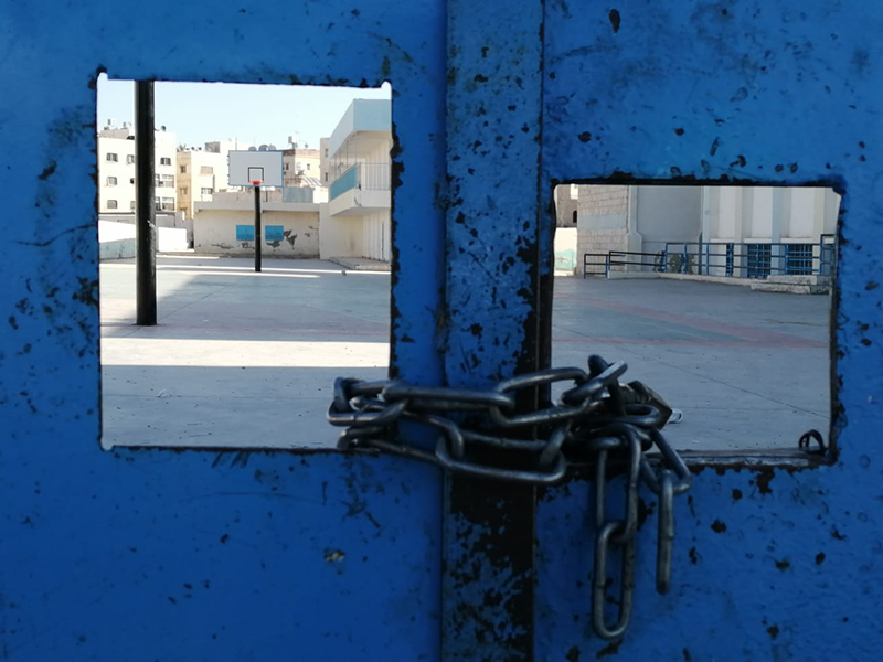 اتحاد موظفي الأونروا يعلن الإضراب الشامل 