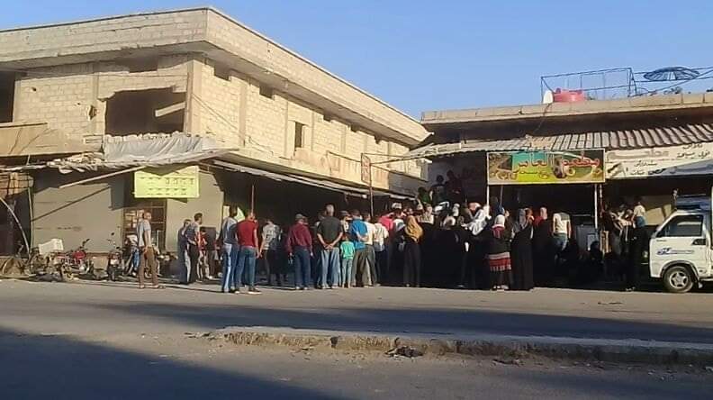 هيئة اللاجئين تطالب بزيادة مخصصات الفرن الوحيد في مخيم خان الشيح