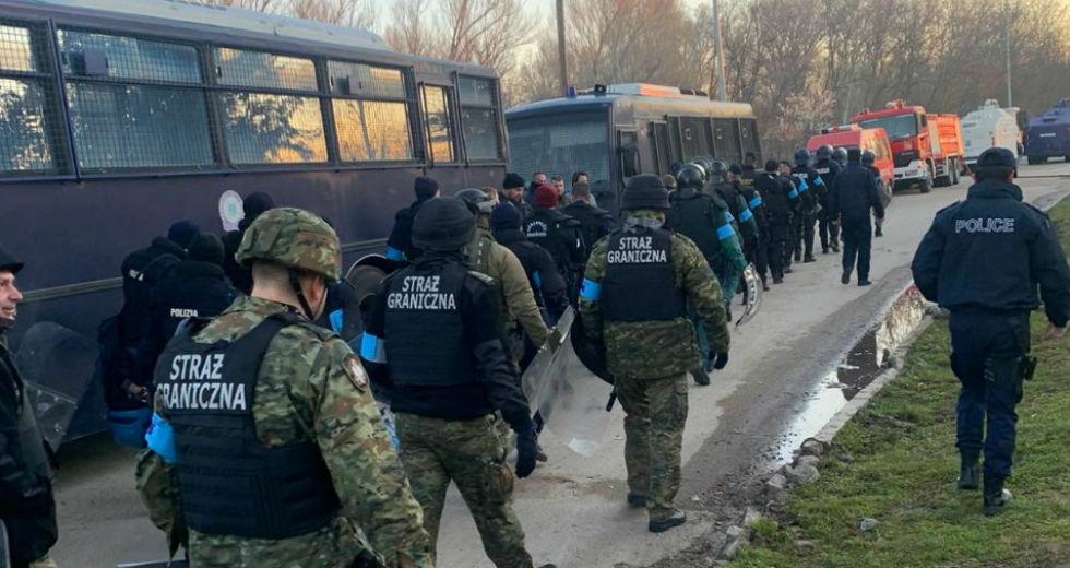 اليونان.. حرس الحدود اليوناني يعزز تواجده على الحدود التركية منعاً لعبور لاجئين