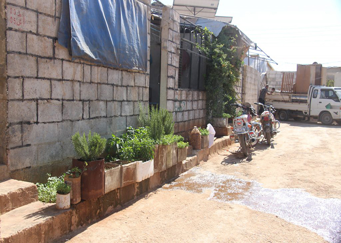 الشمال السوري.. الفلسطينيون في مخيم عطاء يشكون سوء الأوضاع 