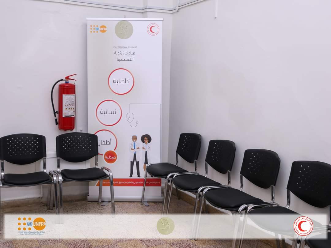 مستوصف الهلال الأحمر الفلسطيني يبدأ عمله في مخيم العائدين بحماه