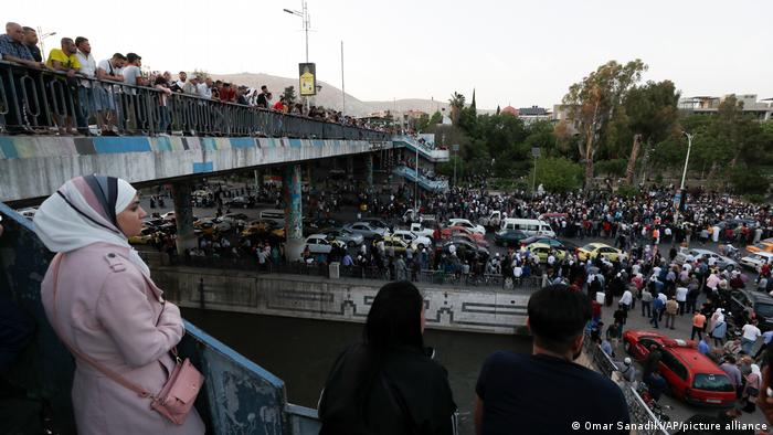 أهالي المعتقلين بعد مرسوم العفو.. مأساة جديدة