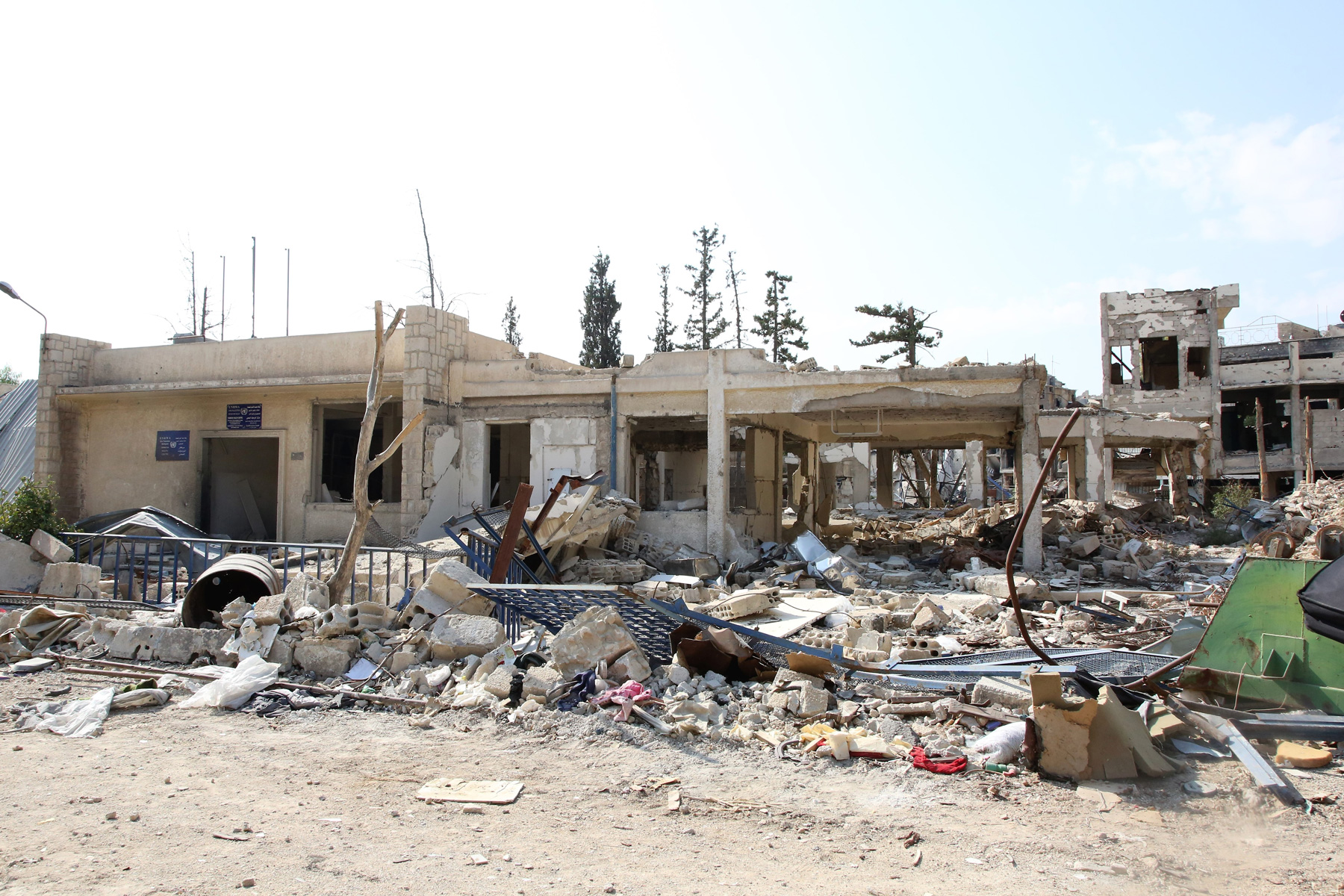 الأونروا تقرر تجهيز ثلاث منشآت في مخيم اليرموك