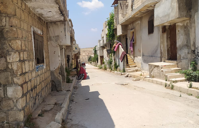 مخيم حندرات.. شكاوى من انعدام مقومات الحياة وغياب الخدمات