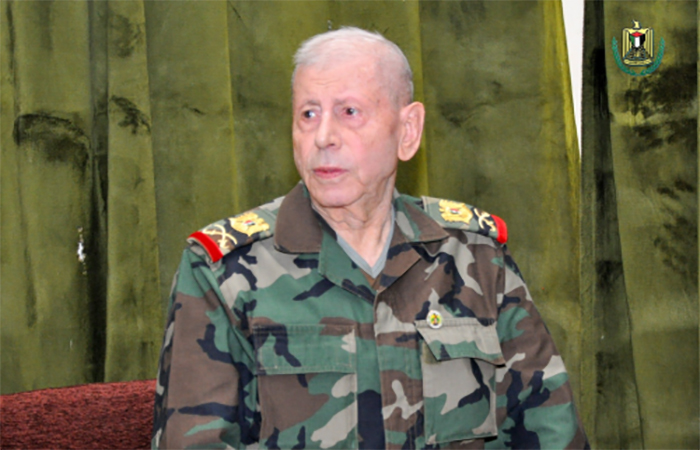 من بينهم القائد العام لـ "جيش التحرير الفلسطيني".. عقوبات أوروبية على فلسطينيين بتهمة تجنيد مرتزقة 