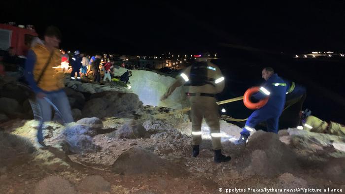 اليونان. إنقاذ مهاجرة فلسطينية في بحر إيجة