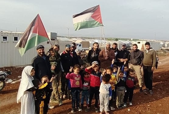 شمال سورية. ارتفاع عدد الحرائق في المخيمات ونازحو مخيم دير بلوط يواصلون اعتصامهم