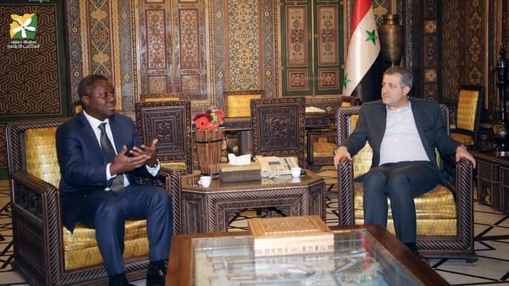 لبحث عودة أهالي مخيم اليرموك. لقاء يجمع محافظ دمشق بمدير الأونروا