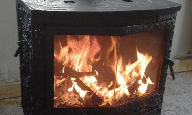 سوريا. فقدان مواد التدفئة وغلاء أسعارها يزيدان من معاناة اللاجئين الفلسطينيين