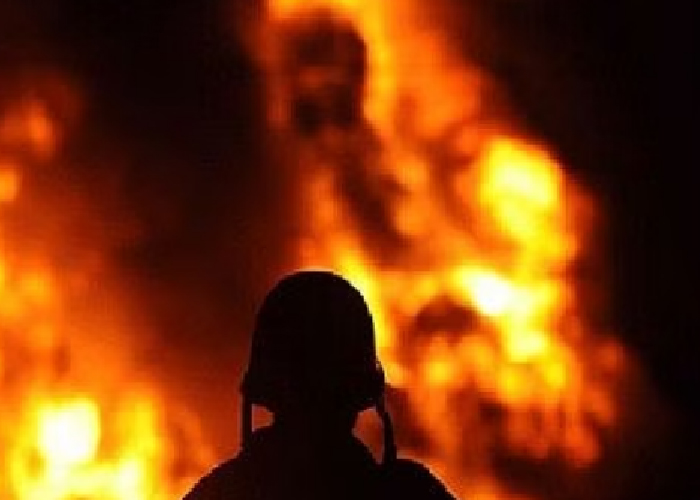 في غضون أقل من 24 ساعة.. نشوب حريق ثان في مخيم جرمانا 