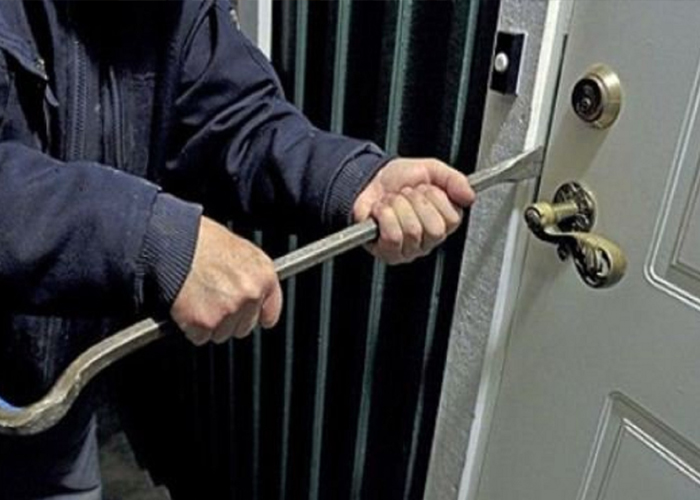 تعرض عدة منازل للسرقة في مخيم خان الشيح