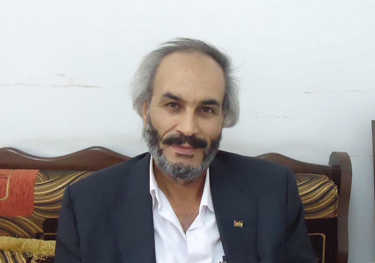 الروائي الفلسطيني حسن حميد يفوز بجائزة نجيب محفوظ للرواية 