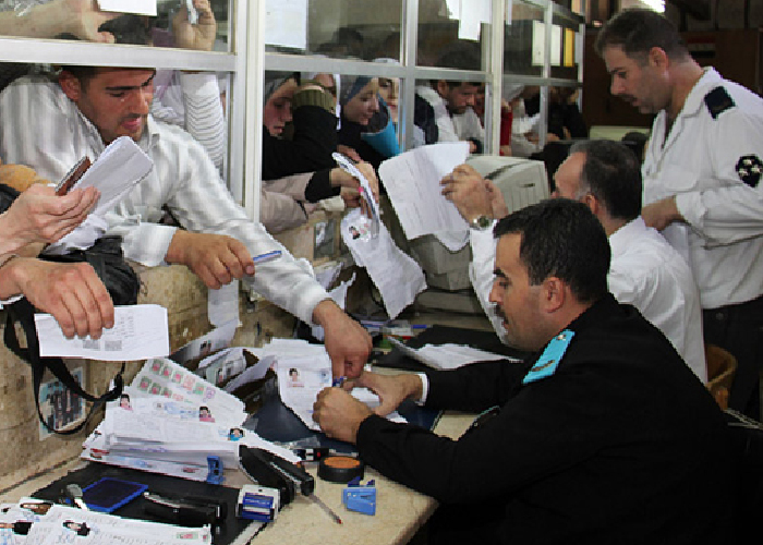 استخراج الأوراق الثبوتية.. عبء يثقل كاهل الفلسطينيين في شمال سوريا وتركيا