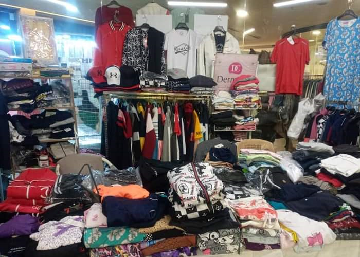 مخيم خان دنون. ارتفاع أسعار ملابس العيد يجبر العائلات على التخلي عنها