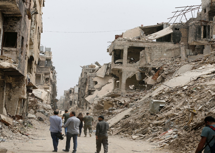 اعتقالات ومضايقات أمنية في مخيم اليرموك وشكاوى من تأخر موافقات العودة