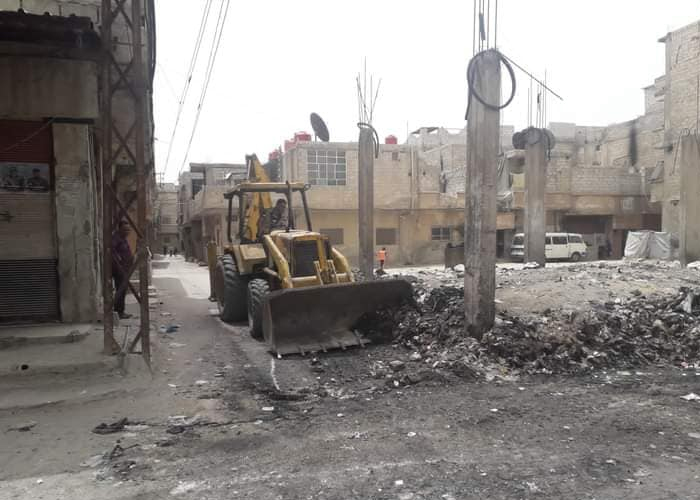 مبادرة خدمية لتحسين الوضع البيئي والصحي في مخيم الحسينية